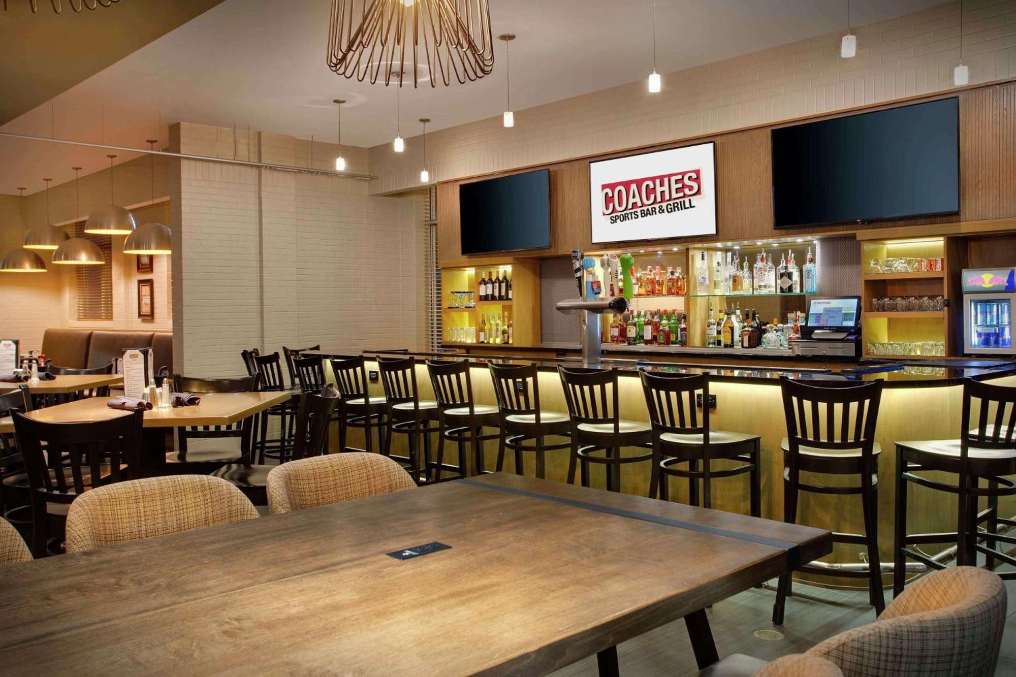 Doubletree By Hilton Chicago Midway Airport, Il Hotell Bedford Park Eksteriør bilde